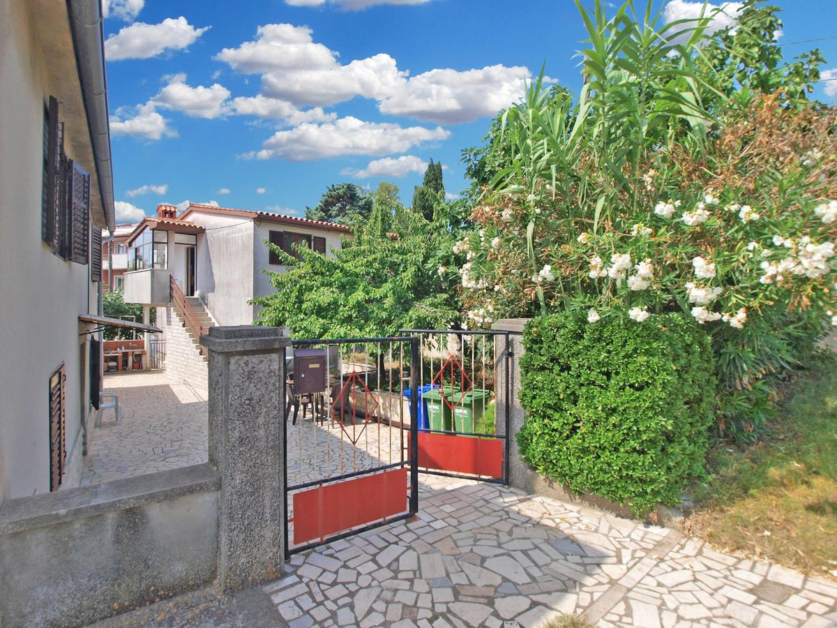 Apartments Luciano 1728 Premantura Exterior photo
