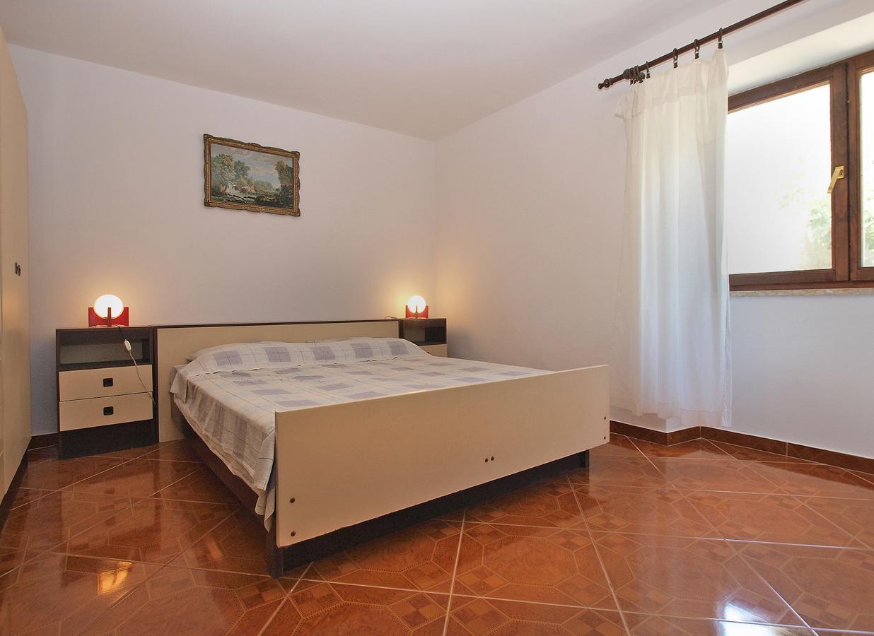 Apartments Luciano 1728 Premantura Exterior photo