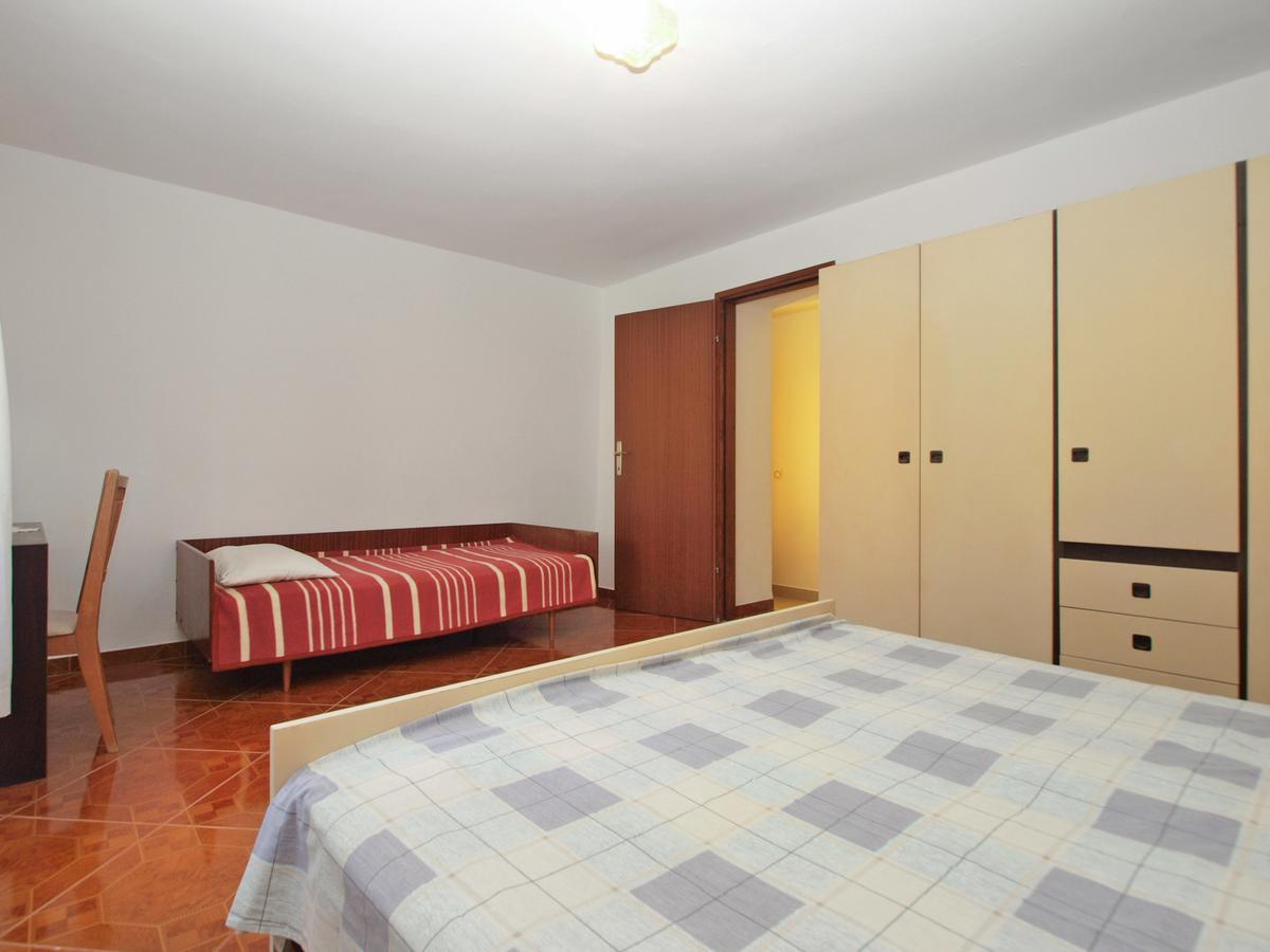 Apartments Luciano 1728 Premantura Exterior photo